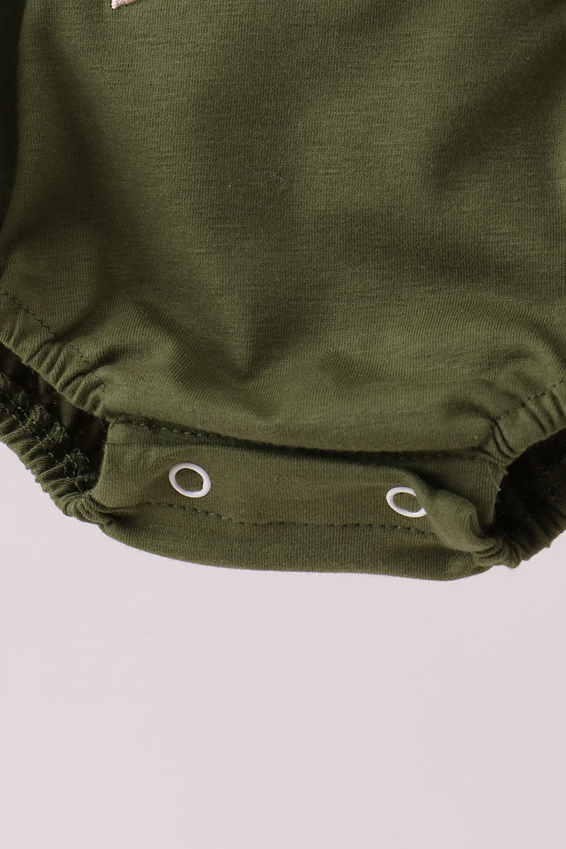 Camouflage bass applique bubble