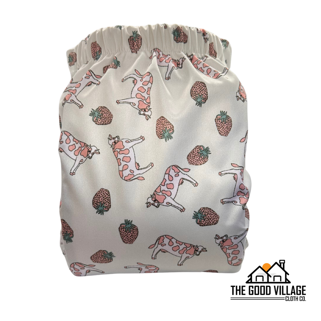 One Size Pocket Diaper - Strawberry Milk