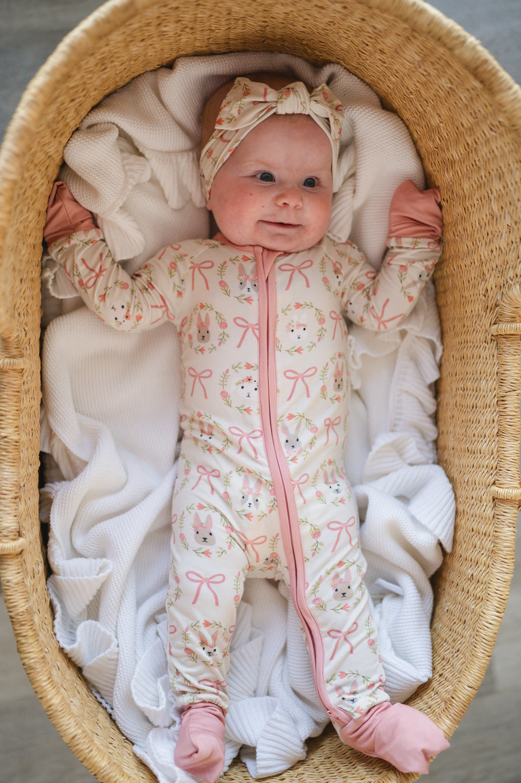 Bows & Bunnies (Convertible Zip Footies)