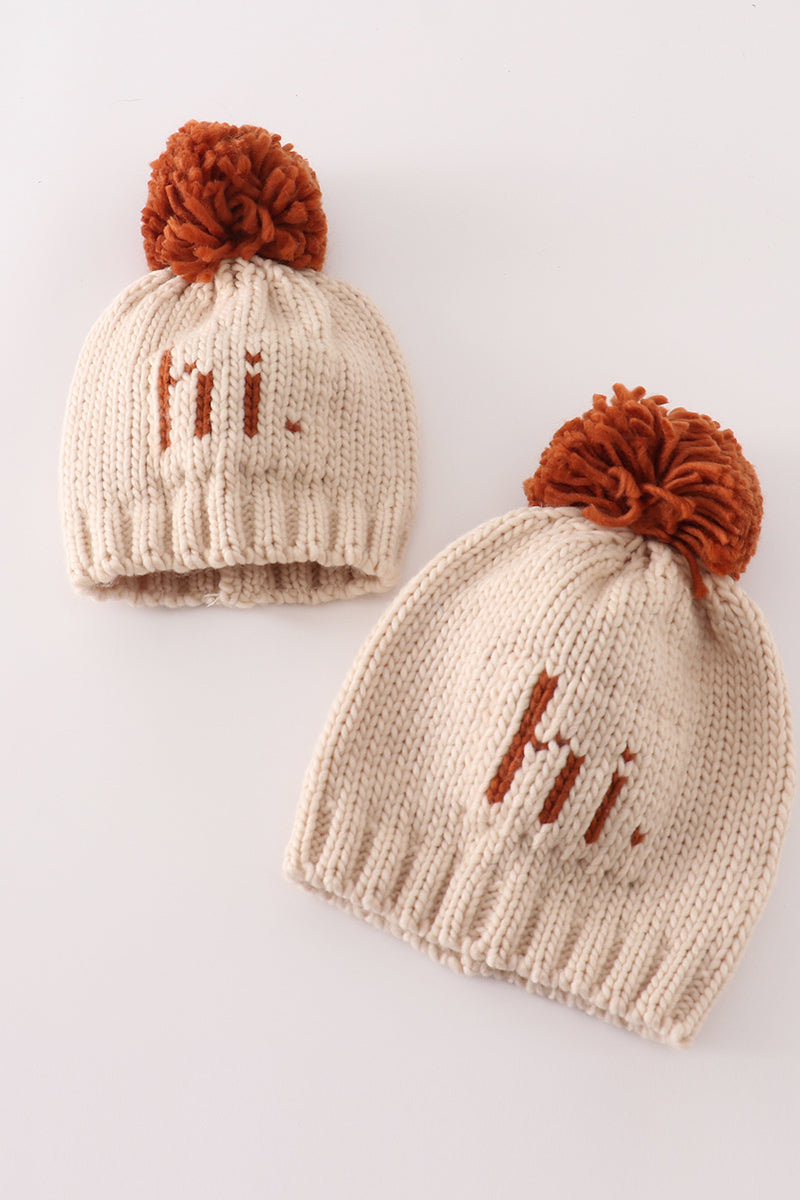 Beige pompom hi cable beanie hat