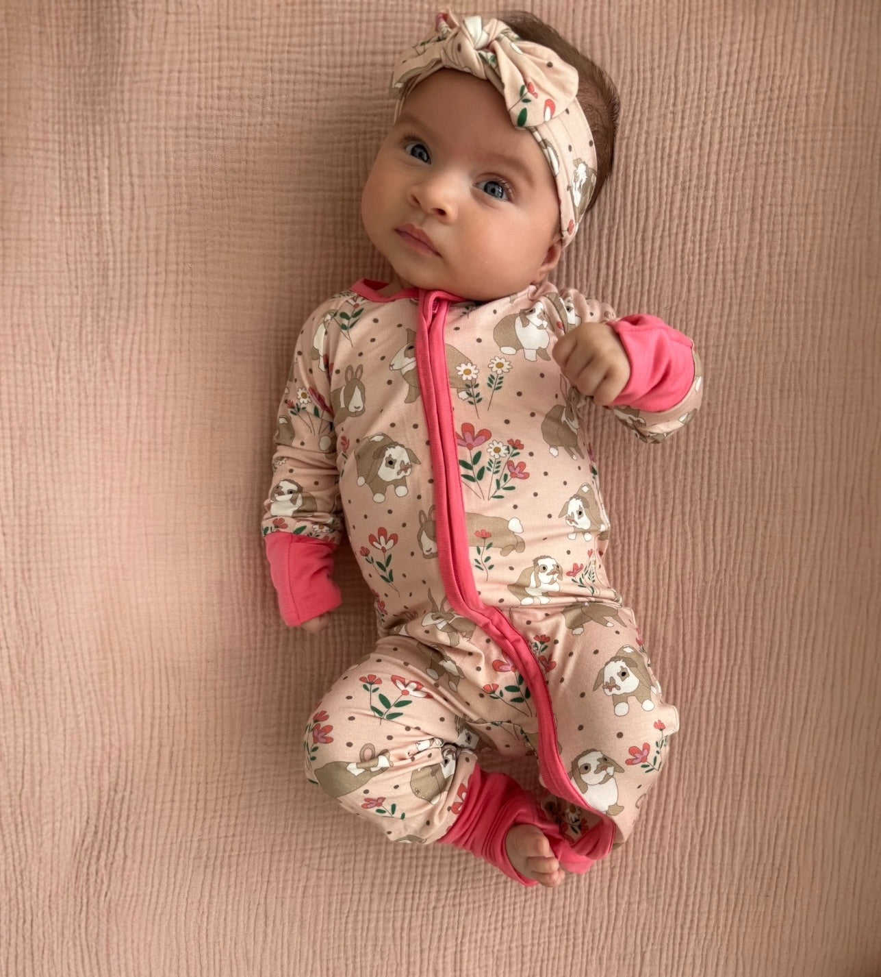 Meadow Bunny (Convertible Zip Footies)