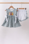 Floral puppy embroidery ruffle shorts set