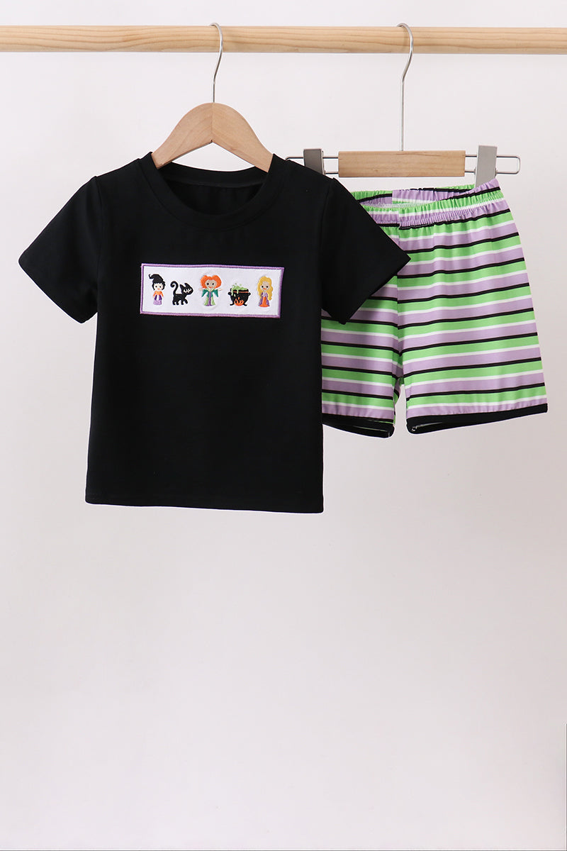 Black witch embroidery stripe shorts set